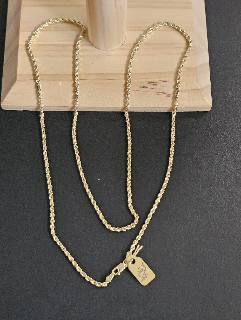 10k Gold Necklace 24 Inch